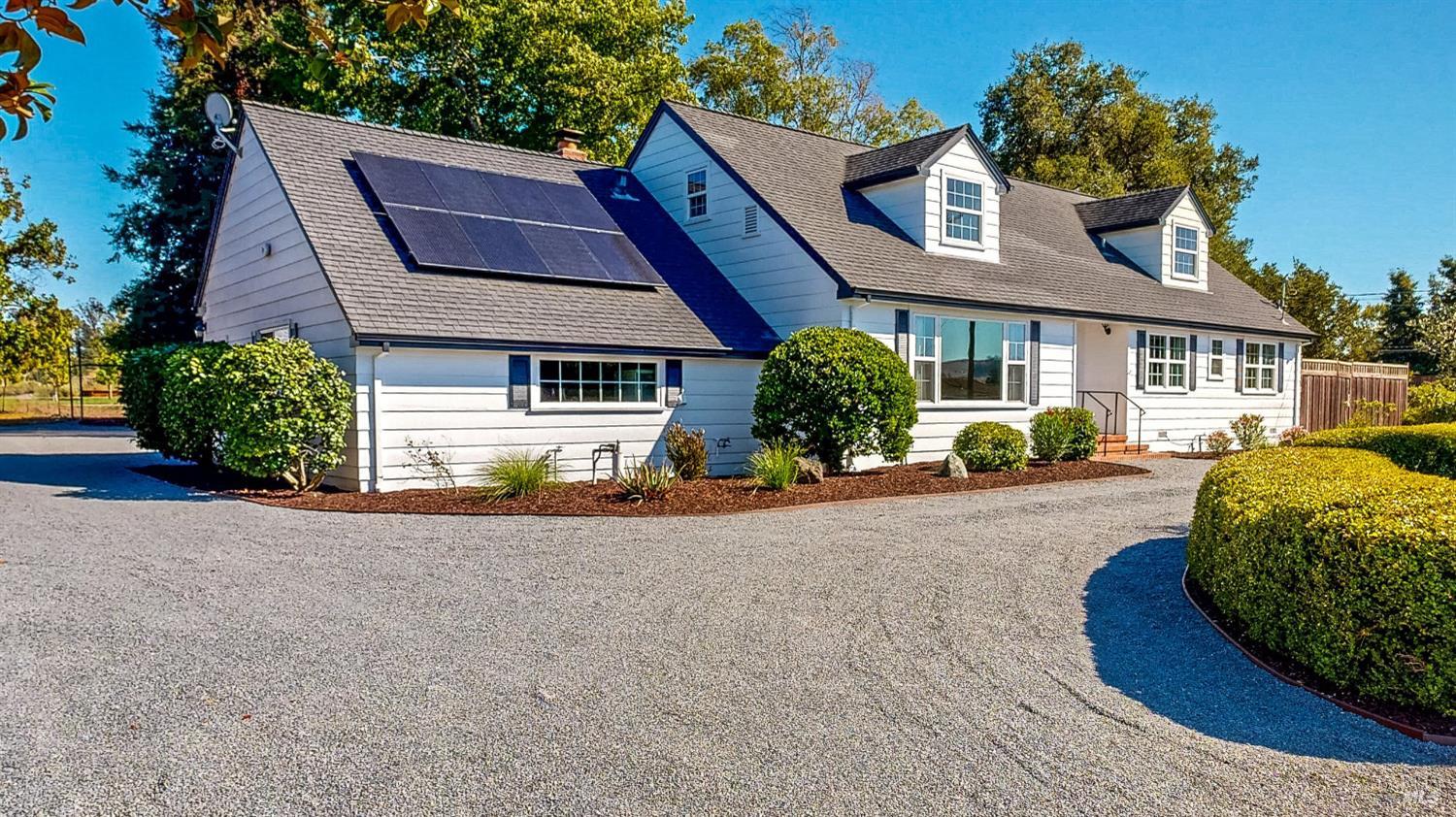 1060 Lohrman Lane, Petaluma